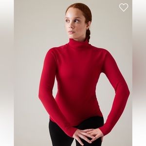 Athleta Flurry Seamless Turtleneck, NWT, Size: S, Color: Clover Berry